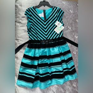 Bonnie Jeans Girl’s Dress, Size 16, Teal & Black Stripes